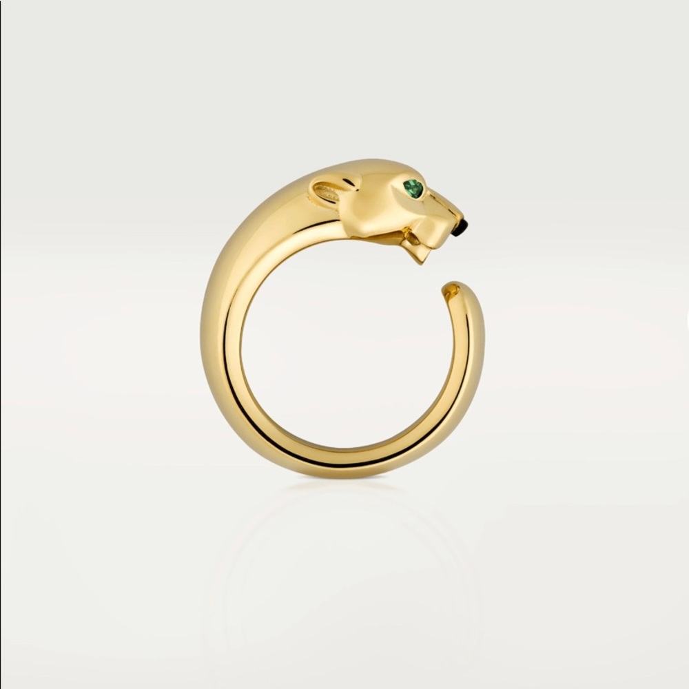 ** SOLD ** AUTHENTIC Cartier PANTHÈRE DE CARTIER RING
Yellow gold, onyx, garnet - Picture 3 of 9